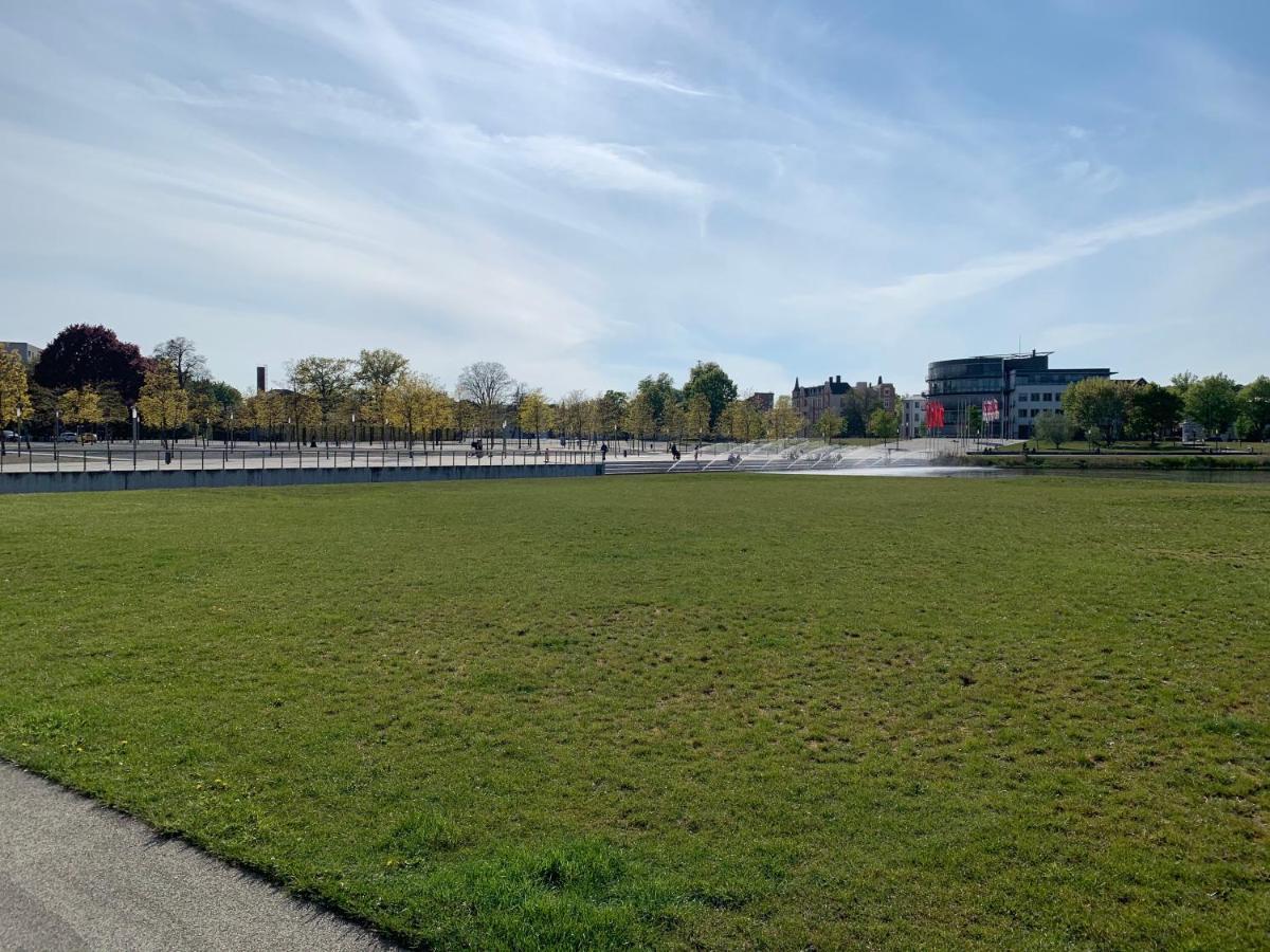 Zimmer Im Ug Direkt In Der Innenstadt, Centrum Schwerin  Exteriér fotografie